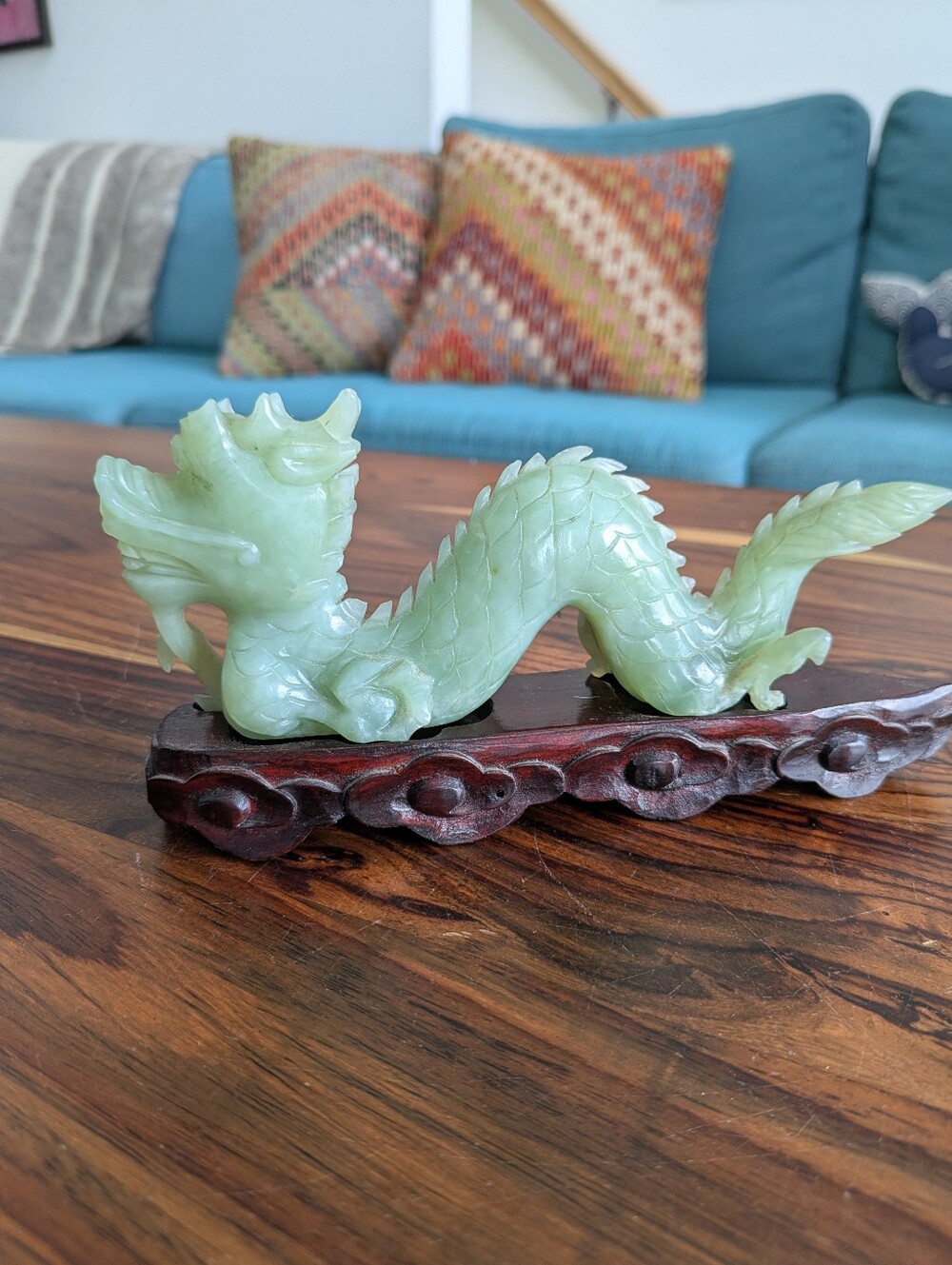 Carved Green Serpentine Jade Dragon Figurine Statue with Wooden Base - Picture 2 of 16